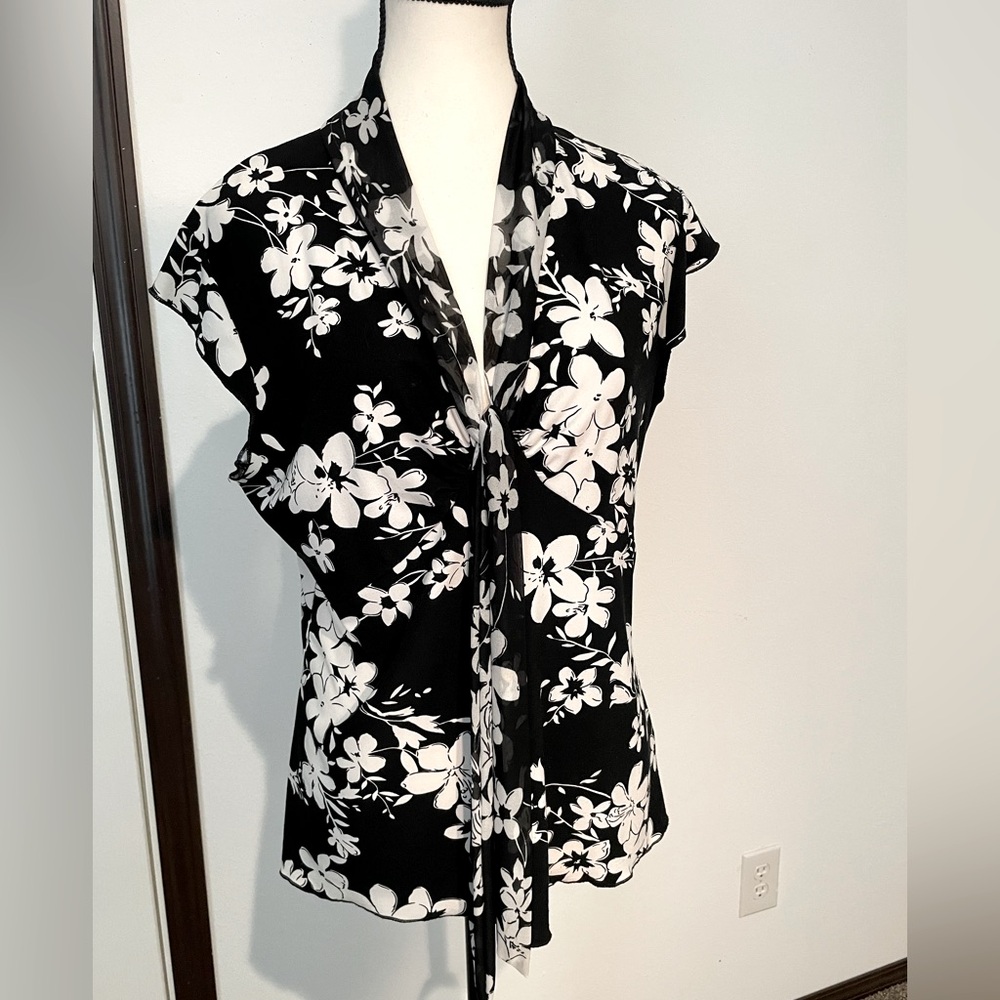 Susan Lawrence Black and White Tie Front Blouse